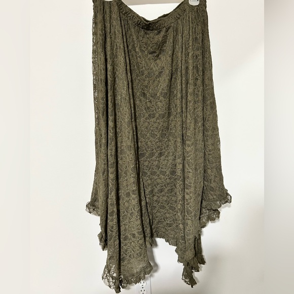 Disturbia Asymmetrical Brown Lace Skirt - Picture 3 of 5